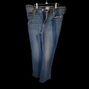 Women's Crown and Ivy 16 Jeans Bootcut Stretch